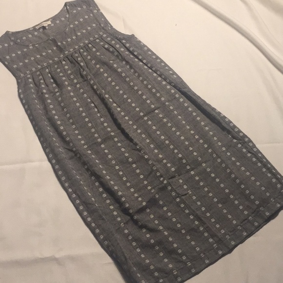 Max Studio sleeveless shift dress - Picture 2 of 5